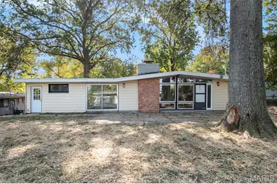 13 Bayberry Lane, Florissant, MO 63033 - Photo 15