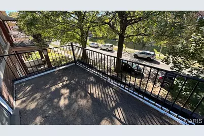 755 Dover Place, Saint Louis, MO 63111 - Photo 15