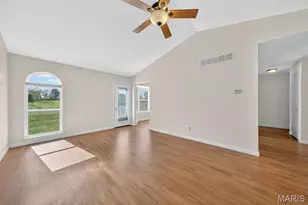 1021 Arlington Way, Warrenton, MO 63383 - Photo 9