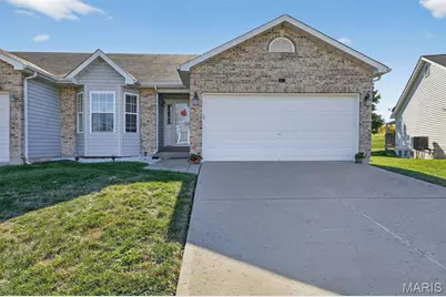 1021 Arlington Way, Warrenton, MO 63383 - Photo 1