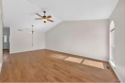 1021 Arlington Way, Warrenton, MO 63383 - Photo 11