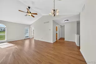 1021 Arlington Way, Warrenton, MO 63383 - Photo 5