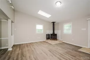 9457 Harold Dr, Saint Louis, MO 63134 - Photo 5