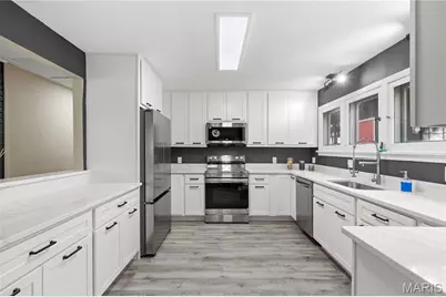 320 Church Street, Saint Louis, MO 63135 - Photo 11