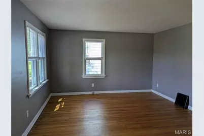 330 N Floridale Avenue, Saint Louis, MO 63135 - Photo 3