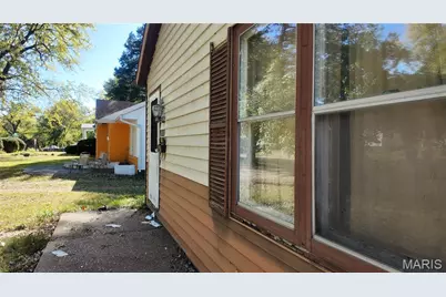 10113 Count Drive, Riverview, MO 63136 - Photo 3