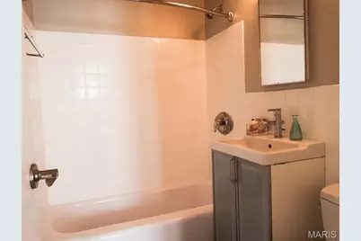 210 N 17th Street #404, Saint Louis, MO 63103 - Photo 11