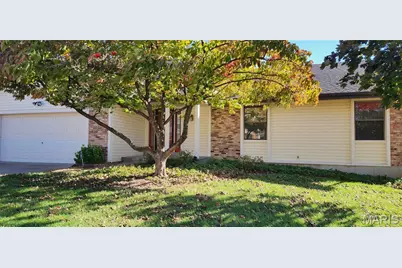 2741 Penbrooke, Saint Charles, MO 63301 - Photo 3