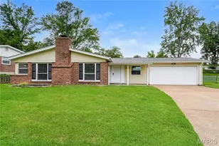4917 Rainford Ct, Saint John, MO 63128 - Photo 1