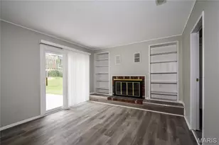 4917 Rainford Ct, Saint John, MO 63128 - Photo 7