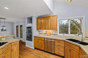 14806 Woodroyal Ct, Chesterfield, MO 63017 - Photo 29