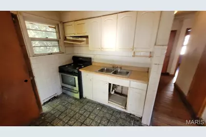 217 Anistasia Drive, Hazelwood, MO 63135 - Photo 13