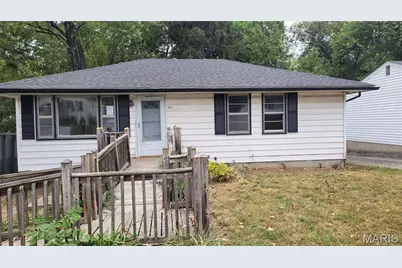 217 Anistasia Drive, Hazelwood, MO 63135 - Photo 1