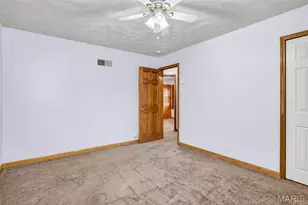 6919 Greenholly Dr, Affton, MO 63123 - Photo 13