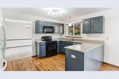 2105 Telford Drive, Saint Louis, MO 63125 - Photo 23