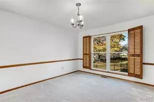 2105 Telford Dr, Saint Louis, MO 63125 - Photo 17