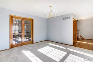 2105 Telford Dr, Saint Louis, MO 63125 - Photo 11