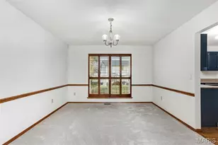 2105 Telford Dr, Saint Louis, MO 63125 - Photo 15