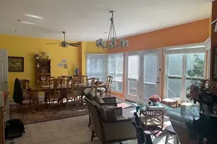 811 Wheaton Way, Creve Coeur, MO 63141 - Photo 5