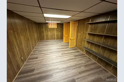 9833 Gloucester Drive, Saint Louis, MO 63137 - Photo 15