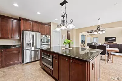 323 Trailhead Way, Dardenne Prairie, MO 63368 - Photo 9