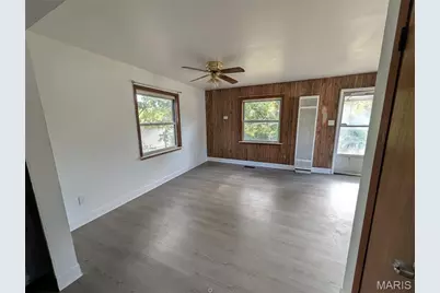 432 Midlothian Road, Unknown, MO 63137 - Photo 5