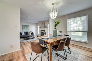 1521 Hedgeford Dr, Chesterfield, MO 63017 - Photo 11