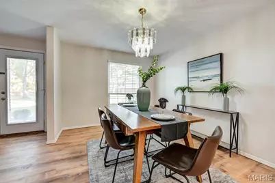 1521 Hedgeford Drive #9, Chesterfield, MO 63017 - Photo 9