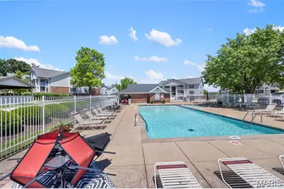 4334 Arrow Tree Drive #L, Mehlville, MO 63128 - Photo 17