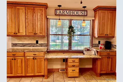 20150 SW Oakwood Drive, Lebanon, MO 65536 - Photo 13