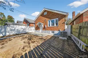 3922 Burgen Ave, Saint Louis, MO 63116 - Photo 31