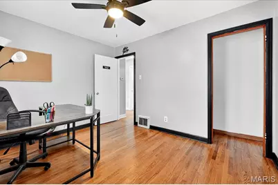 7401 Morganford Road, Saint Louis, MO 63116 - Photo 15