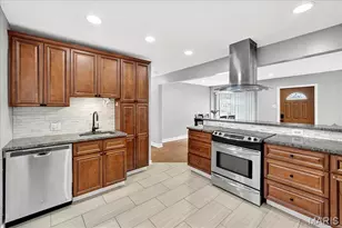 7401 Morgan Ford Rd, Saint Louis, MO 63116 - Photo 7