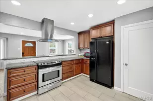 7401 Morgan Ford Rd, Saint Louis, MO 63116 - Photo 9