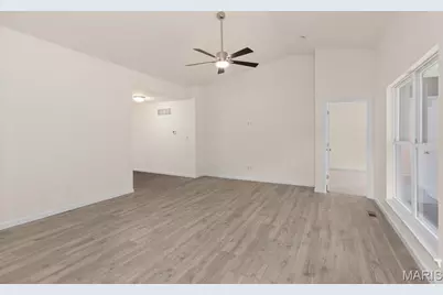 4539 Bella Terra Drive, Imperial, MO 63010 - Photo 7