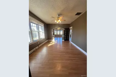 5218 Holly Hills Avenue #2, Saint Louis, MO 63109 - Photo 3