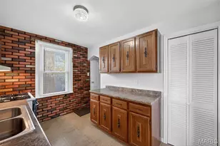 3654 Boswell Ave, Saint John, MO 63114 - Photo 11