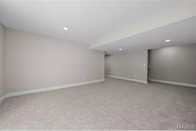 960 Brookfield Chase Court, Florissant, MO 63031 - Photo 29