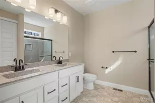 1060 Morgan Meadow Dr, Wentzville, MO 63385 - Photo 9