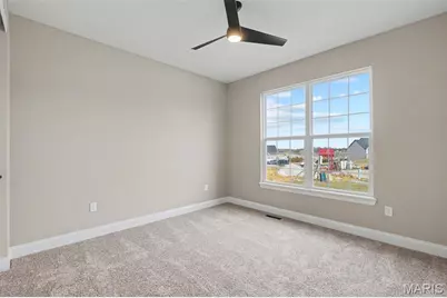 1060 Morgan Meadow Drive, Wentzville, MO 63385 - Photo 15