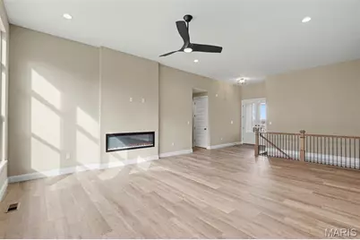 1060 Morgan Meadow Drive, Wentzville, MO 63385 - Photo 5