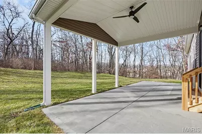 1060 Morgan Meadow Drive, Wentzville, MO 63385 - Photo 13