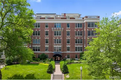 4540 Lindell Boulevard #106, Saint Louis, MO 63108 - Photo 1