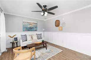 1759 Roth Hill Dr, Maryland Heights, MO 63043 - Photo 7