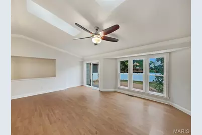 111 Barrington Drive, Saint Peters, MO 63376 - Photo 9