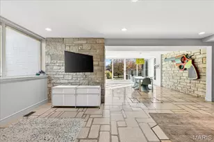 12 E Brentmoor Park, Clayton, MO 63105 - Photo 17