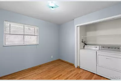 8816 Bridgeport Avenue, Brentwood, MO 63144 - Photo 11