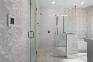 7321 Westmoreland Dr, University City, MO 63130 - Photo 43