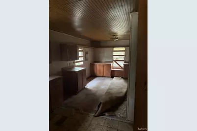 480 Center Avenue, Lebanon, MO 65536 - Photo 13