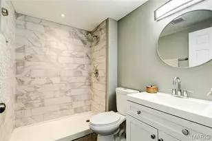 16460 Old Jamestown Rd, Florissant, MO 63034 - Photo 19